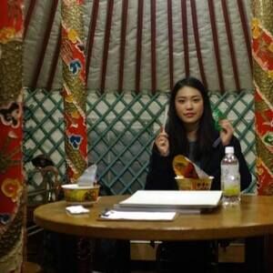 Meet your Posher, Anny